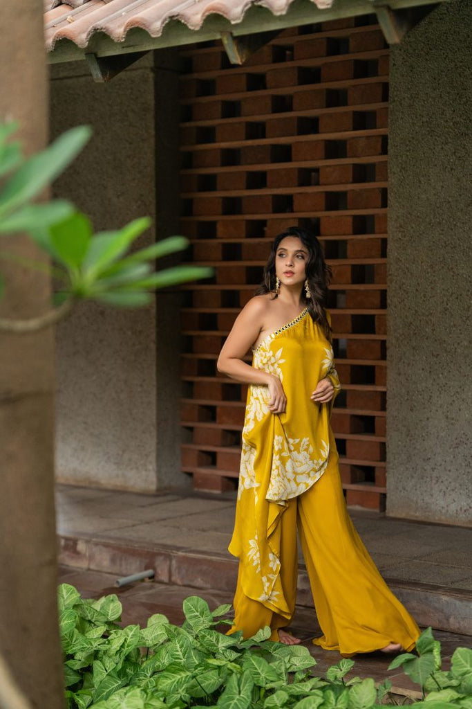 One Piece For Haldi Designer Yellow Color Stylish Haldi Gown With