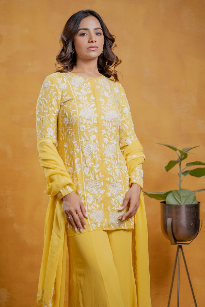 Yellow Georgette Thread Embroidered Kurta Set